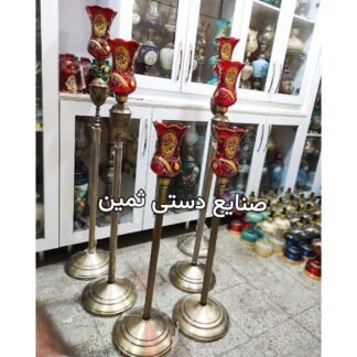 لاله شمعدان مذهبی کنار منبری